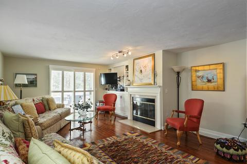 21 Portside Dr, Mashpee, MA 02649 photo 6
