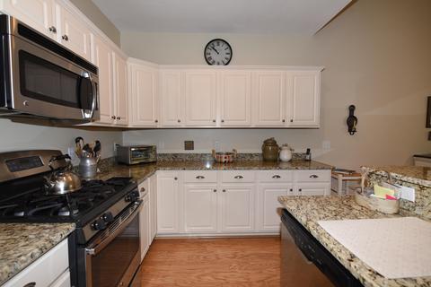 114 Grey Hawk Dr, Mashpee, MA 02649 photo 10