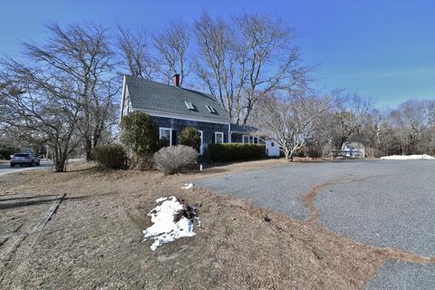 1084 Main St, West Barnstable, MA 02668 photo 3