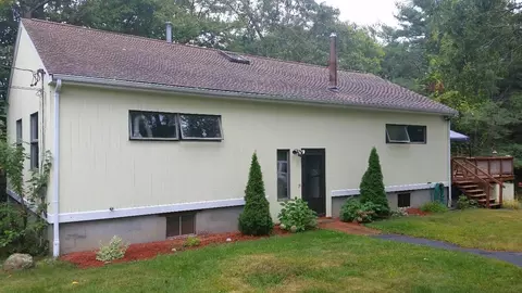 24 Thom Ave, Bourne, MA 02532 photo 1