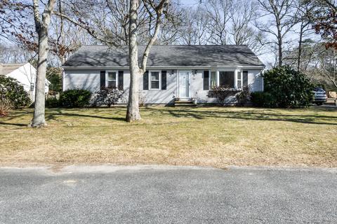 212 Skunknet Rd, Centerville, MA 02632 photo 2