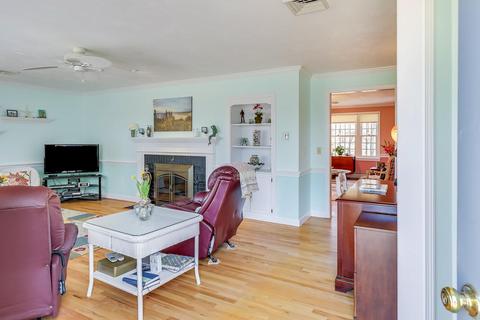 58 Fox Den Bluff Rd, Cotuit, MA 02635 photo 21
