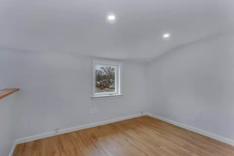 97 Main St, Mashpee, MA 02649 photo 15