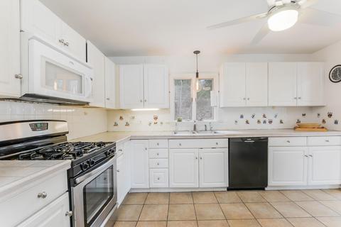 85 Main St, West Barnstable, MA 02668 photo 5