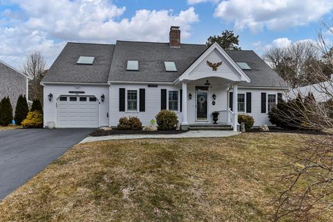48 Square Rigger Ln, Hyannis, MA 02601 photo 2
