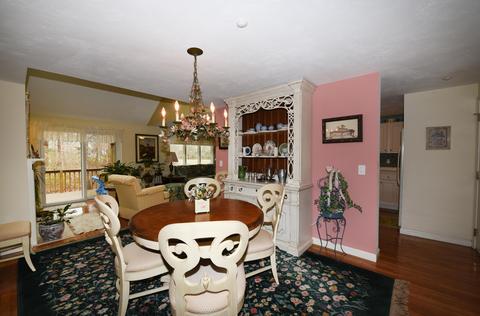 9 N Ridge Rd, Mashpee, MA 02649 photo 4