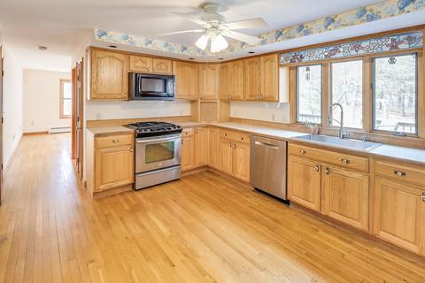 40 Meadowbrook Rd, Mashpee, MA 02649 photo 7
