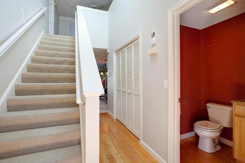 30 Windward St, Mashpee, MA 02649 photo 3