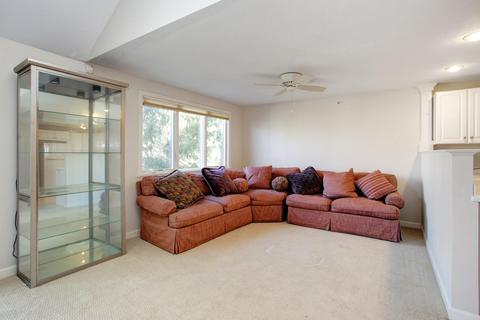 30 Windward St, Mashpee, MA 02649 photo 9