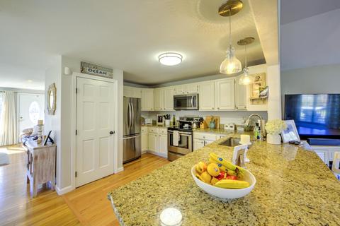 26 Uncle Als Way, Hyannis, MA 02601 photo 6