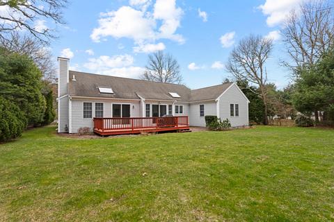 140 Falling Leaf Ln, Osterville, MA 02655 photo 3