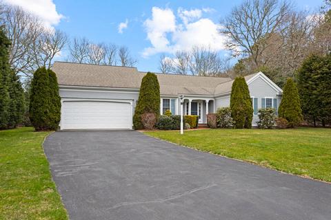 140 Falling Leaf Ln, Osterville, MA 02655 photo 2