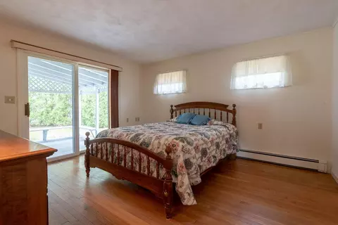 66 Surf Dr, Mashpee, MA 02649 photo 9