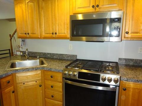 11 Cardinal Ave, East Wareham, MA 02538 photo 4