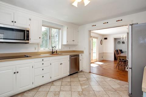 280 Main St, West Barnstable, MA 02668 photo 10
