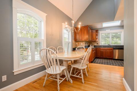 51 Regatta Dr, Mashpee, MA 02649 photo 8