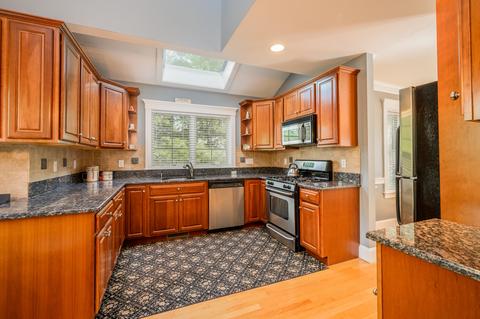51 Regatta Dr, Mashpee, MA 02649 photo 10