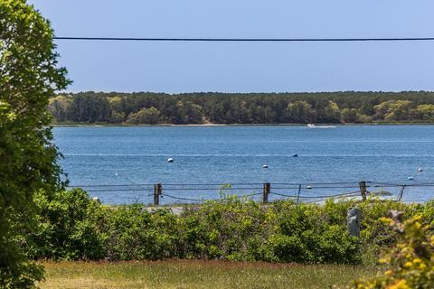 7 Slippershell Way, Mashpee, MA 02649 photo 2