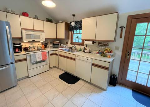 935 Bumps River Rd, Centerville, MA 02632 photo 7