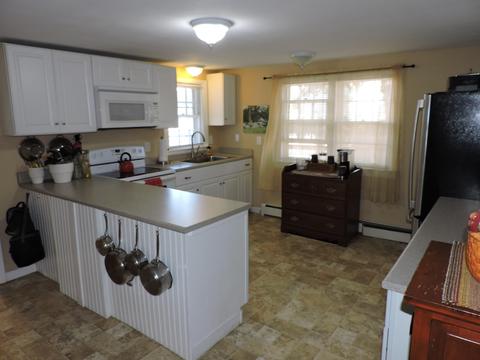 52 Harvard St, Hyannis, MA 02601 photo 4
