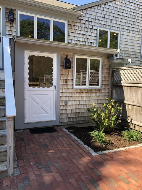 69 Geraldine Rd, Cotuit, MA 02635 photo 9