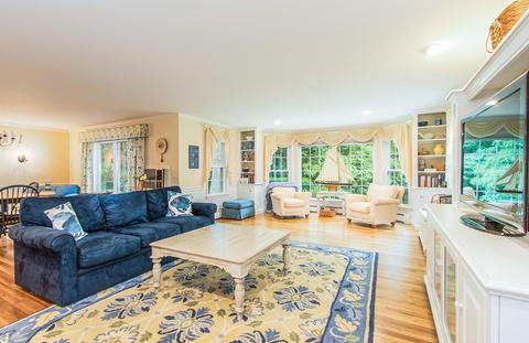 88 Cinnamon Ln, Osterville, MA 02655 photo 8