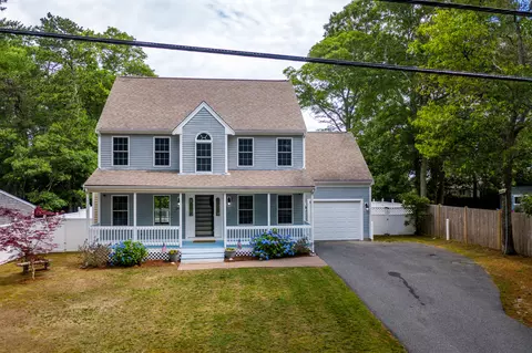 208 James Cir, Mashpee, MA 02649 photo 40