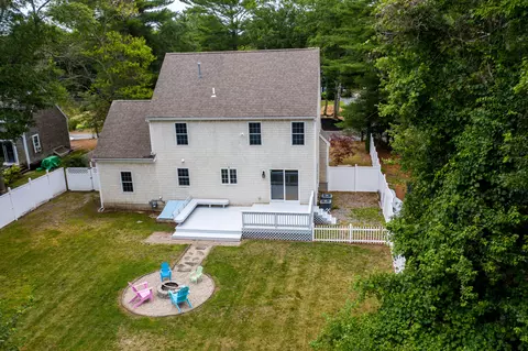 208 James Cir, Mashpee, MA 02649 photo 41