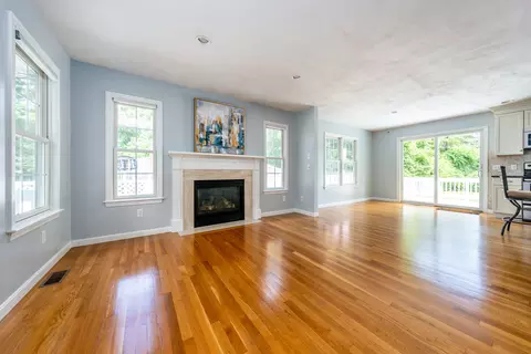 208 James Cir, Mashpee, MA 02649 photo 11