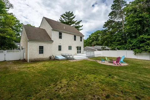 208 James Cir, Mashpee, MA 02649 photo 33