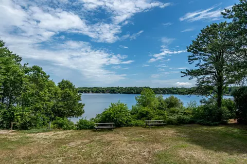 208 James Cir, Mashpee, MA 02649 photo 38