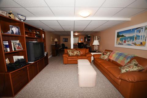 16 Chadwick Ct, Mashpee, MA 02649 photo 31