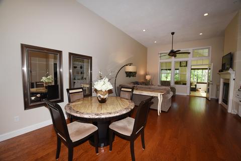 16 Chadwick Ct, Mashpee, MA 02649 photo 9