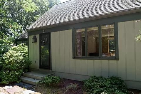 71 Clamshell Cove Rd, Cotuit, MA 02635 photo 4