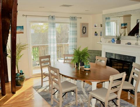 615 Main St #8, Hyannis, MA 02601 photo 2