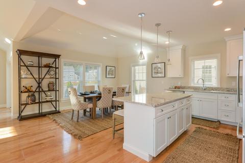 37 Cobblestone Cir, Mashpee, MA 02649 photo 7