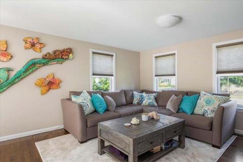 74 Pheasant Hill Cir, Cotuit, MA 02635 photo 4