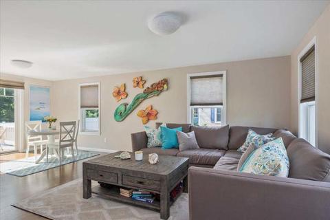 74 Pheasant Hill Cir, Cotuit, MA 02635 photo 3