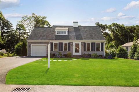74 Pheasant Hill Cir, Cotuit, MA 02635 photo 1