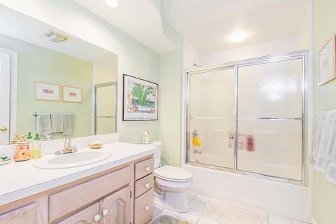 18 Rolling Green Ln, Mashpee, MA 02649 photo 19