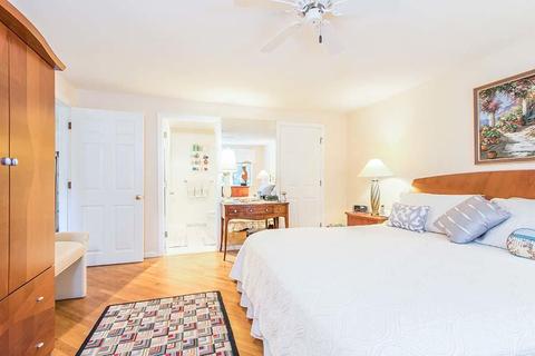 18 Rolling Green Ln, Mashpee, MA 02649 photo 13