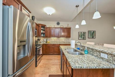 92 Grey Hawk Dr, Mashpee, MA 02649 photo 11