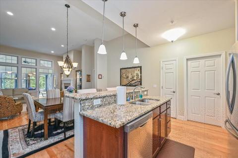 92 Grey Hawk Dr, Mashpee, MA 02649 photo 10