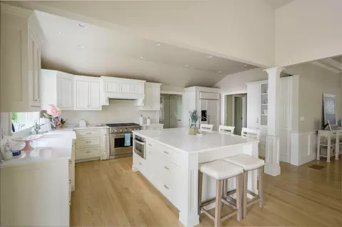 256 Holly Point Rd, Centerville, MA 02632 photo 23