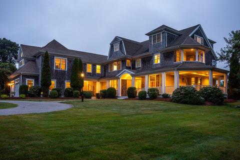 270 Williston Rd, Sagamore Beach, MA 02562 photo 1