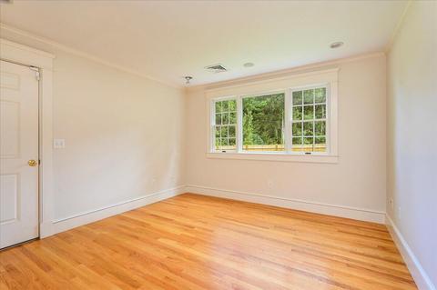 355 Shore Rd, Bourne, MA 02532 photo 7