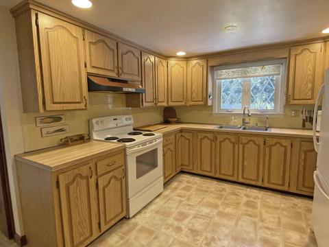 462 Putnam Ave, Cotuit, MA 02635 photo 6