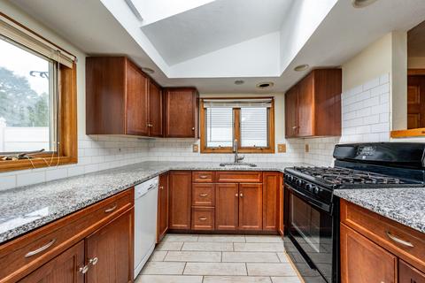 8 North Blvd, East Wareham, MA 02538 photo 17