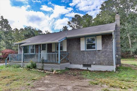 2 Teaberry Ln, Edgartown, MA 02539 photo 4