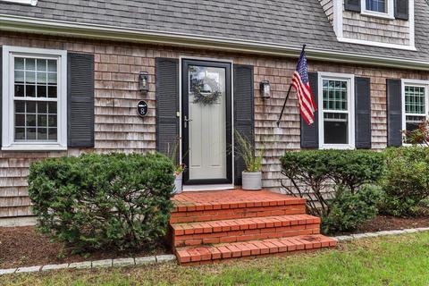8 Dove Ln, Mashpee, MA 02649 photo 8